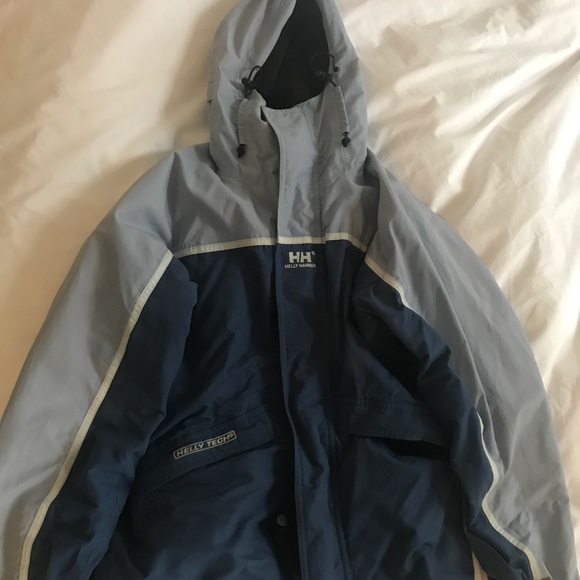 Purple Helly Hansen ski / snowboard jacket - Picture 6 of 6